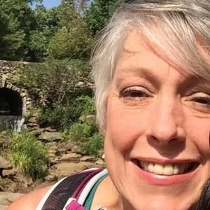 Meet your Posher, Deb